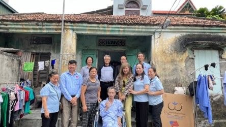 Wheelchairs Of Love — group photo at donation event